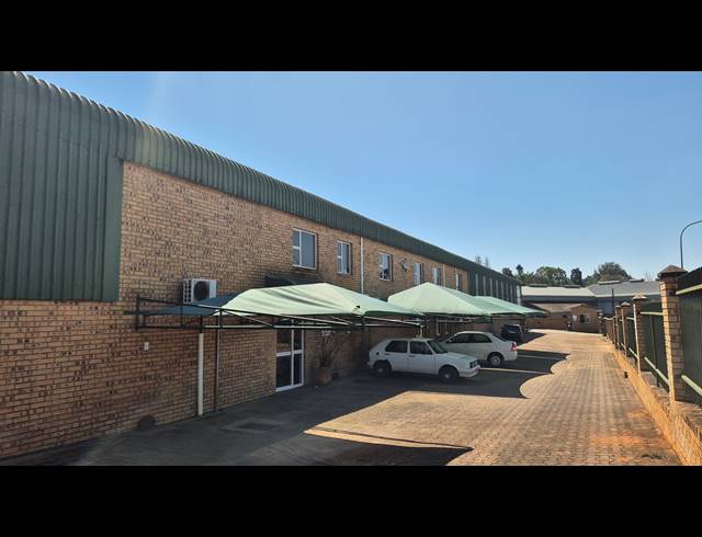 3,660M² WAREHOUSE TO LET IN WHITE RIVER INDUSTRIAL